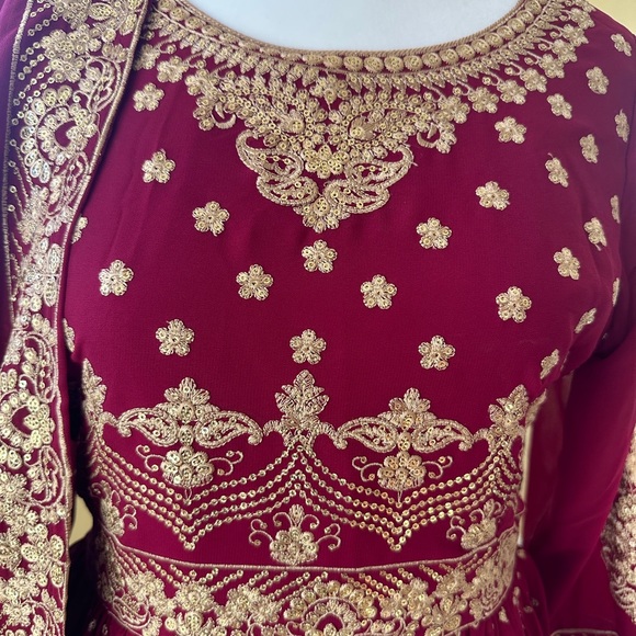 Gharara with elastic bottom, Indian anarkali, Pakistani suit, Punjabi suit - Picture 5 of 6